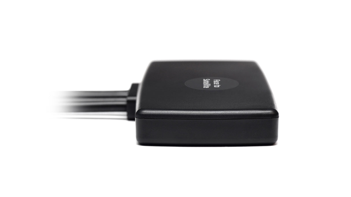 2J4A86PGFa 5G, GNSS, Wi-Fi, ISM Klebehalterung Antenne 5-in-1 SMA-M 300cm