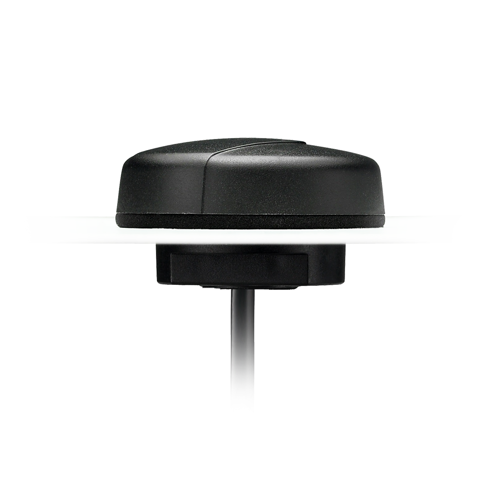 A.30.B.30AF111 Antenna External Low-Profile GNSS permanent mount Ultima SMA-M 300cm IP67 for Asset Tracking Systems, Telematics & Fleet Management, Agricultural Machinery & Precision Farming, Smart Transportation & ITS Systems