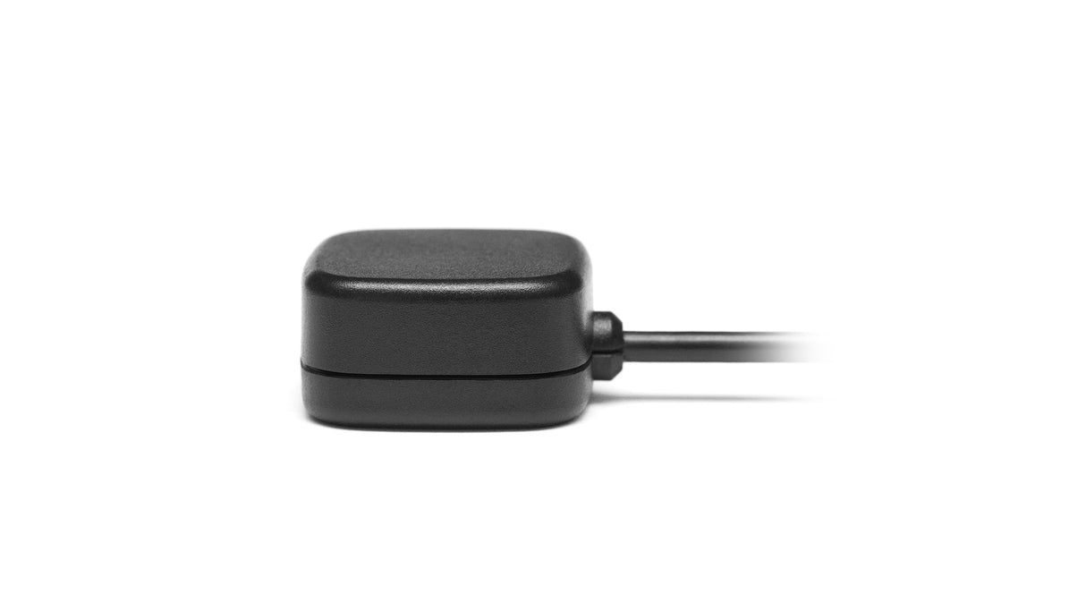 2J4F01MGF GNSS magnetic mount Antenna SMA-M 300cm IP67