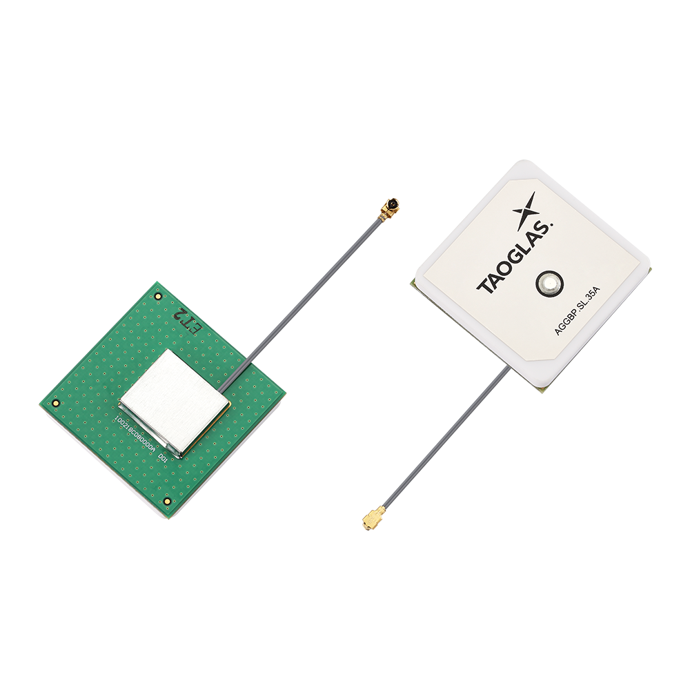 AGGBP.SL.35A.07.0060A Antenna GNSS embedded active patch U.FL 6cm
