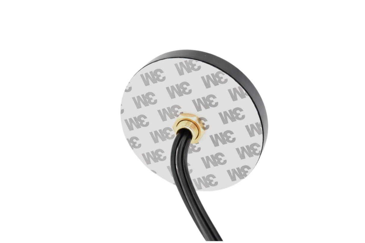SW19012EB56 SWB001 3-in-1 Multi-Band 4G/LTE+GNSS IoT Antenna SMA-M 300cm